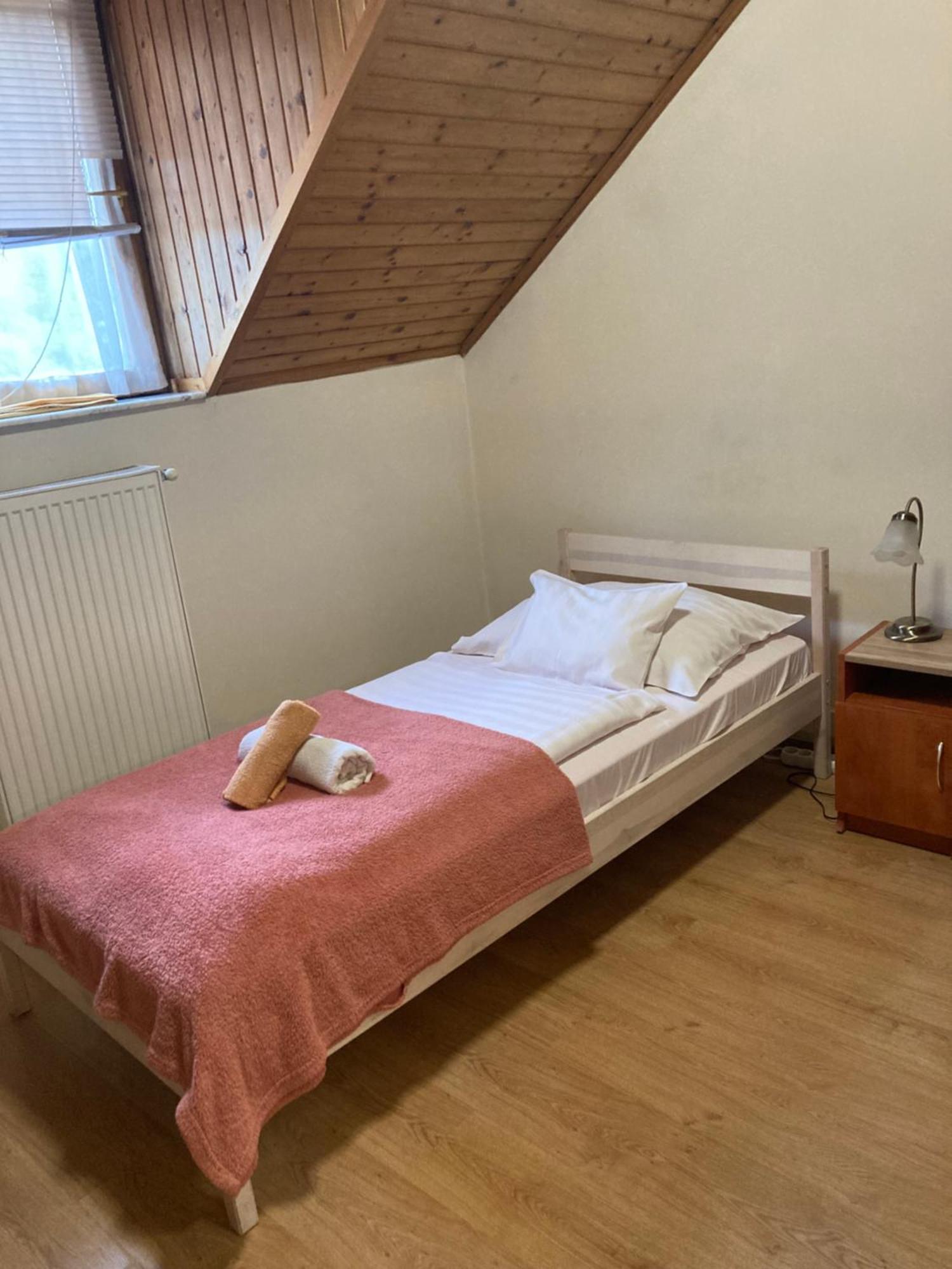 ペーチ Retro Panzio Bed & Breakfast エクステリア 写真