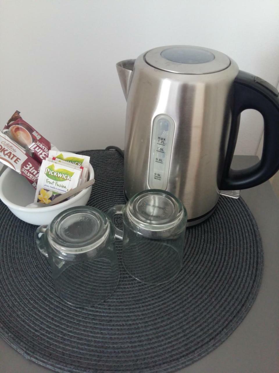 ペーチ Retro Panzio Bed & Breakfast エクステリア 写真